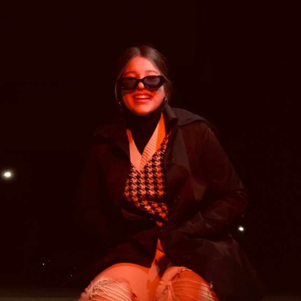 Meet your Posher, Vivian